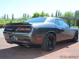 Dodge Challenger R/T 5.7 V8 HEMI Performance PLUS