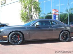 Dodge Challenger R/T 5.7 V8 HEMI Performance PLUS