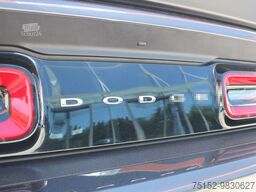 Dodge Challenger R/T 5.7 V8 HEMI Performance PLUS