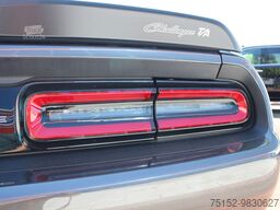 Dodge Challenger R/T 5.7 V8 HEMI Performance PLUS