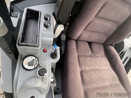 Hako CITYMASTER 1200 - 4 x 4 - Kehrmaschine