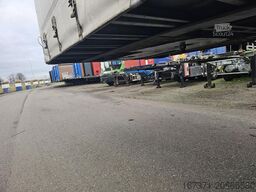 HUMBAUR HSA 2006 | SAF DISC |LIFT AXLE | GALVANISED STE...