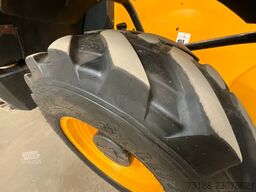 JCB 540-140