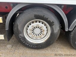 Knapen Walkingfloor / Schubbodenauflieger