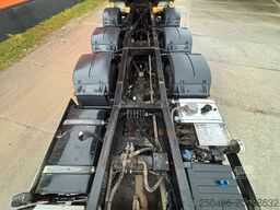 MAN TGX 35.480 8x4*4 BOX L=6900 mm