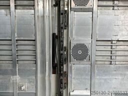 MERCEDES-BENZ Actros 2545 L 3.Stock KABA Hubdach ACC LDW NLA