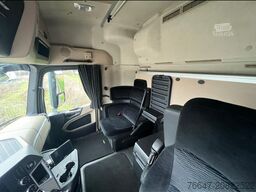 MERCEDES-BENZ Actros IV - actros 2548 L Flat cab. . 2,5 Euro VI