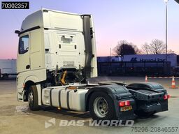 Mercedes Actros 1942 4X2 NL-Truck GigaSpace