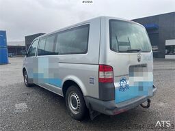 VW Transporter – 8-Seater
