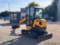 JCB 8026 , 2 Löffel MS 03