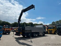 IVECO Pritsche + HIAB HIDUO 228 Kran