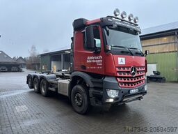 Mercedes-Benz Arocs 3240