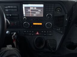 Mercedes-Benz Arocs 3240