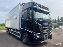 Iveco S-WAY 460 6x2 Box Truck with Full Side Opening – C