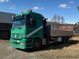 Mercedes-Benz Actross m/ HIAB 135 kran.