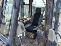 KOMATSU D61EX-12 Planier Raupe / 6-Wege Schild