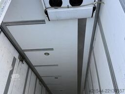 Ekeri T3-K 3 axle closed semi trailer w/ full side openi