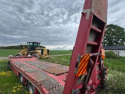 Maur Machine Trailer – Hydraulic Loading Ramps