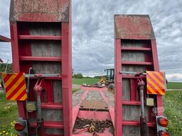 Maur Machine Trailer – Hydraulic Loading Ramps