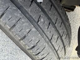 Volkswagen Crafter 4x2 van