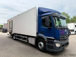 Mercedes-Benz Antos 1824 Carrier Vector 1950MT Multi Temp LBW...