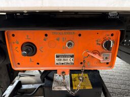Mercedes-Benz Antos 1824 Carrier Vector 1950MT Multi Temp LBW...