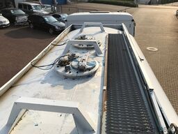 Mercedes-Benz Actros 1841 L 4x2 Actros 1841 L 4x2, Esterer Tankaufbau ca. 13.500l, 2 Kammern