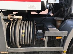 Mercedes-Benz Actros 1841 L 4x2 Actros 1841 L 4x2, Esterer Tankaufbau ca. 13.500l, 2 Kammern