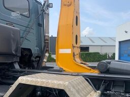 Scania R420 CB 8x4 MNZ R420 CB 8x4 MNZ, Retarder, Euro4