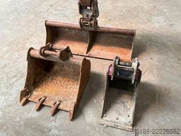 Kubota U 27-4