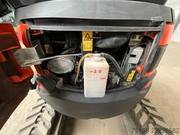 Kubota U 27-4