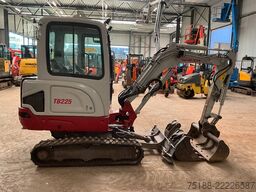 Takeuchi TB 225
