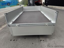 Variant Kompakter Plattformanhänger mit Alubordwänden