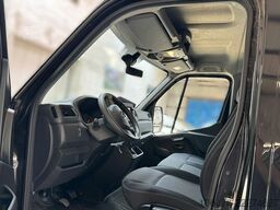 RENAULT Master III Kasten L2H2 HKa 3,3t # Navi # MWST.