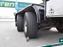 MERCEDES-BENZ Arocs 3653 6x6 Penz Holz kran + Ressenig