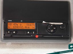 MERCEDES-BENZ Arocs 3653 6x6 Penz Holz kran + Ressenig
