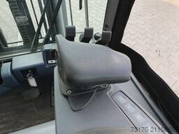 Jungheinrich EFG 215 / Triplex 4.25m / SS / nur 1.680h / 2021