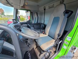 VOLVO FE 320 / Ladebordwand
