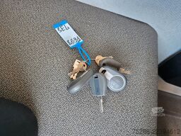 VOLVO FE 320 / Ladebordwand
