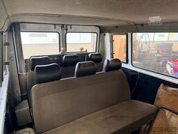 MERCEDES-BENZ 207 D T1 Bremer 9-Sitzer1. Hand!
