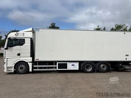 MAN TGX 26.520 Kühler Carrier Supra 1100 LBW INT.