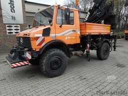 Mercedes-Benz UNIMOG 1650 mit Kran Hiab 120