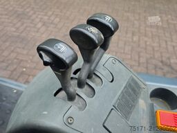 Jungheinrich EFG425K Electric, 2500kg Capacity, Lifting Height