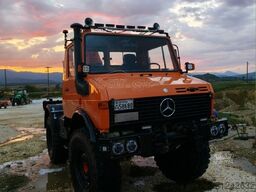 Mercedes-Benz Unimog