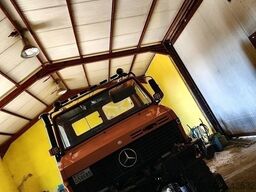 Mercedes-Benz Unimog