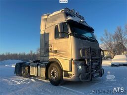 Volvo FH 520 tandem tractor w/ hydraulics, ADR rigged, E