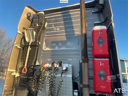 Volvo FH 520 tandem tractor w/ hydraulics, ADR rigged, E