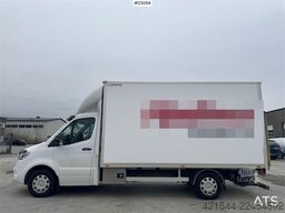 Mercedes-Benz Sprinter 4x2 box truck.