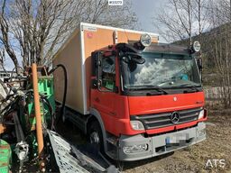 Mercedes-Benz Atego box truck w/ insulated cabinet and interior