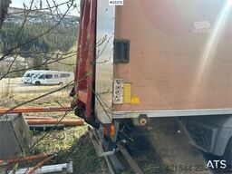 Mercedes-Benz Atego box truck w/ insulated cabinet and interior